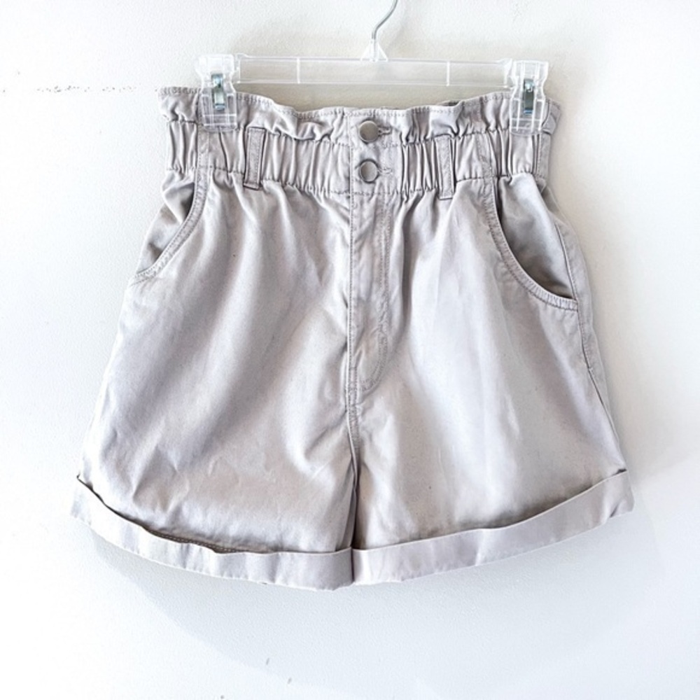 H&M High paperbag denim shorts khaki tan stretch waist 100% Cotton size 6
